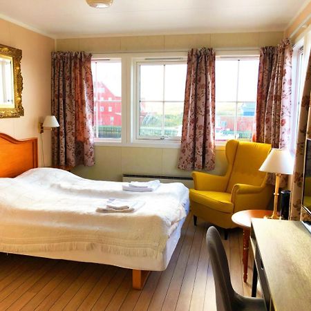 Rost Bryggehotell Εξωτερικό φωτογραφία